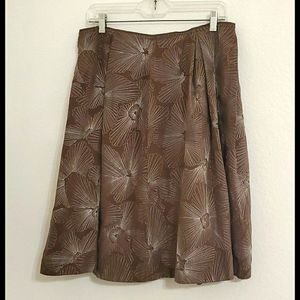 TALBOTS Silk silver thread floral design swingy skirt sz.14 business casual